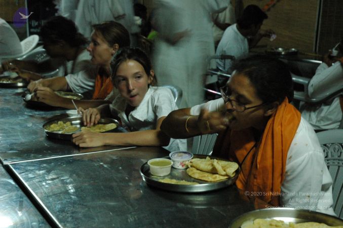 20060903 Photo 1063 1FrxzAab7Kocb2nbcz9QXIue4V6YYOL9d.JPG