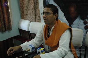 20060926 Photo 1018 1bfR2mhBFOplGYkON 1FKQ0V4Lgud29bD.JPG