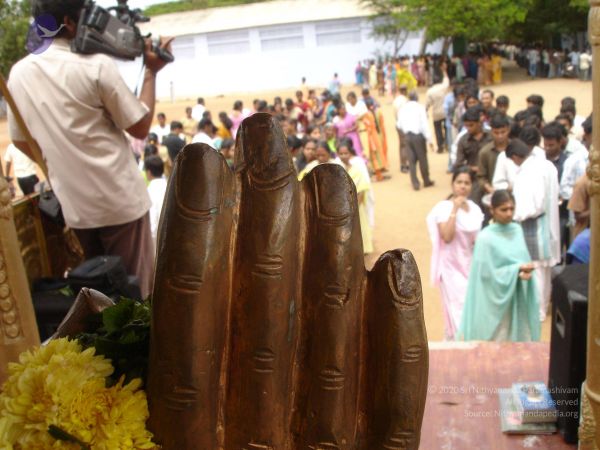 20061010 Photo 113 1l73shAxA9RwVO0la3RH8ND4AoVCHFLUq.jpg