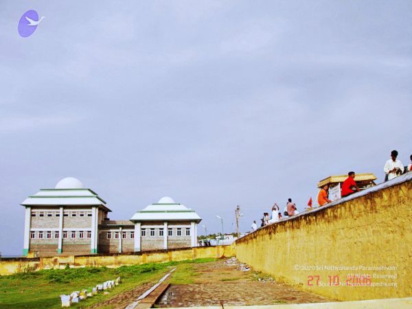 20061026th-27th Kodikannyatra Photo 207 15SQH26gDl4Eqw1jY1qH2rNFqmSVS5Rm9.jpg