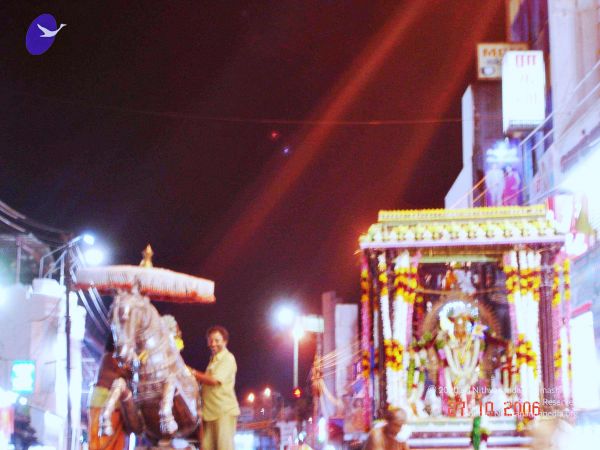 20061026th-27th Kodikannyatra Photo 36 1IdsMBuTB3SHg1Si2NvOe9zlRAZ5K500i.jpg