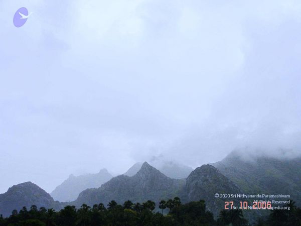 20061026th-27th Kodikannyatra Photo 78 1xyQqyeLCKYS7fFZKFL70yD2fOtTddshc.jpg