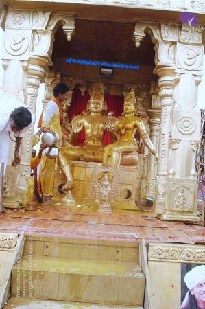 20061028 Photo 62 1mSNM viTBBI9iw2LDpxSyZzEz-49E90L.jpg