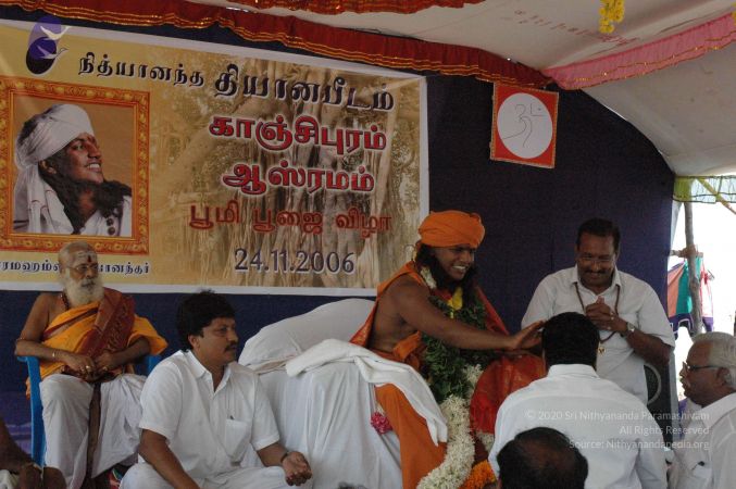 20061124 Photo 8 1R bNLphASLdHuFPaoPtMQSU-e8GIY0t2.jpg