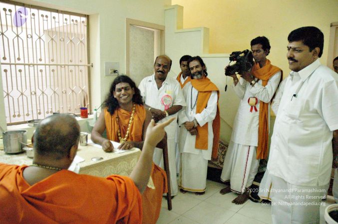 20061204 Photo 529 180uKlikAVROC3oG0zrRTpinDbg94 spk.jpg