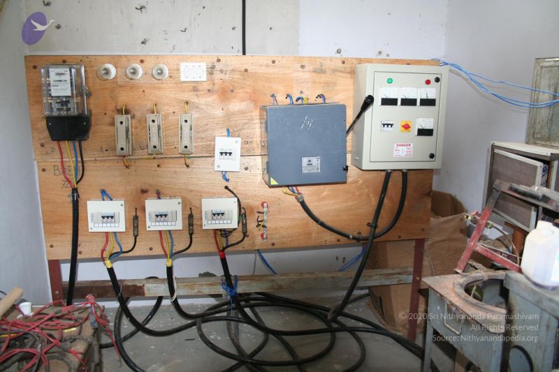 File:20061212 2090 CMP WM.jpg