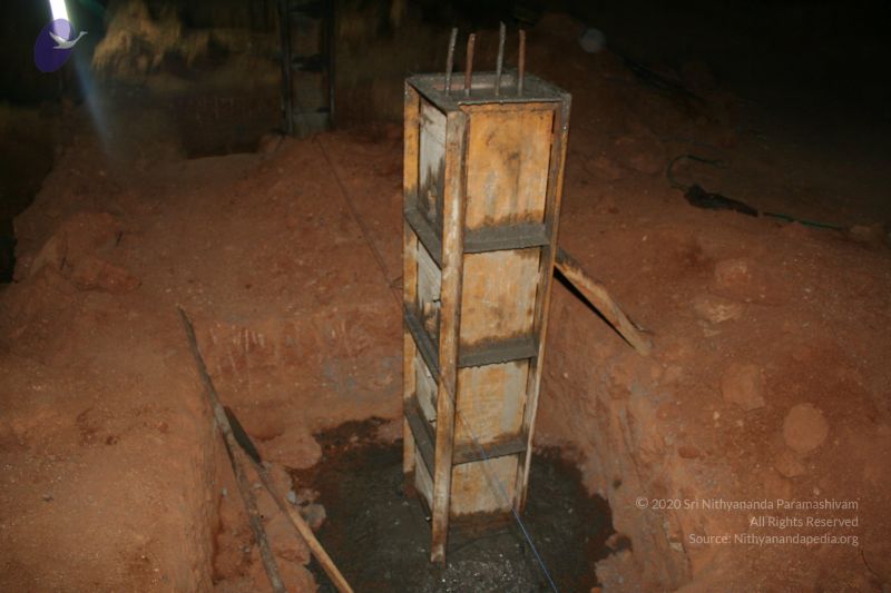 File:20061212 3087 CMP WM.jpg