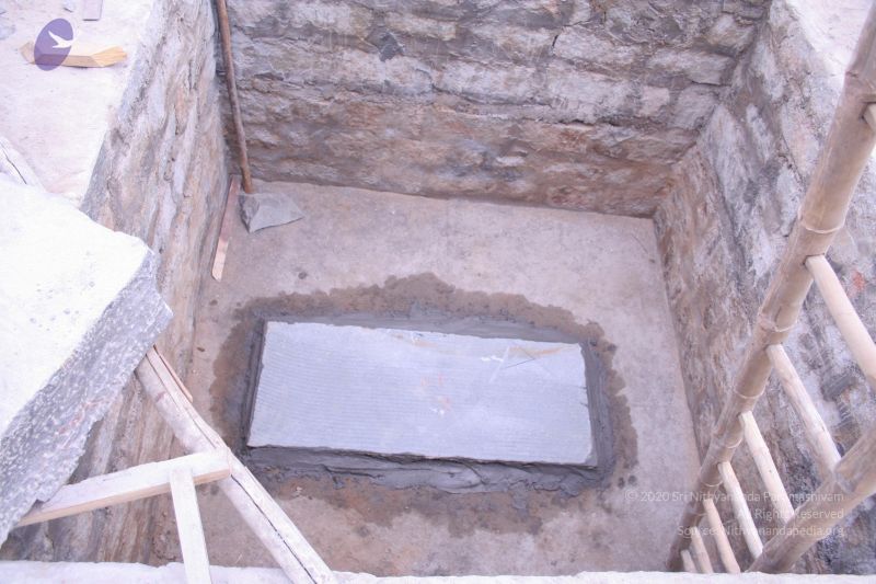 File:20061212 6813 CMP WM.jpg