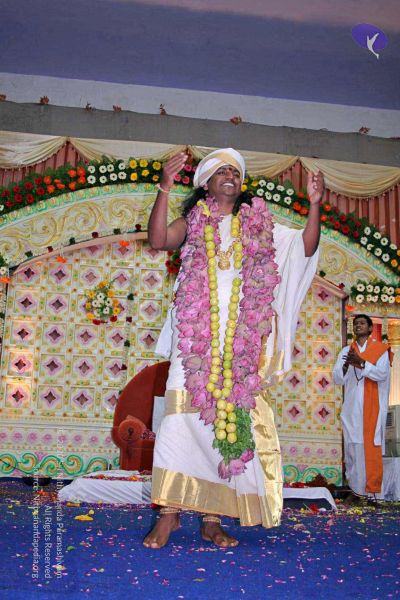 File:20061217 Photo 12 17f5CvuC8wszoyMEA08fJr0hcMNtsk6CD.jpg