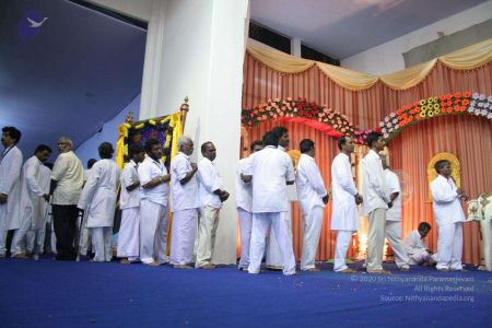 20061217 Photo 14 1MZaNb4E4BZh79dTT1-S8OkfMmY2KpmTM.jpg