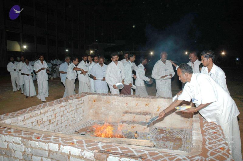 File:20061217 Photo 18 1Gqe11i LlkjmWv y4mgslRsZUzfeqXnu.jpg