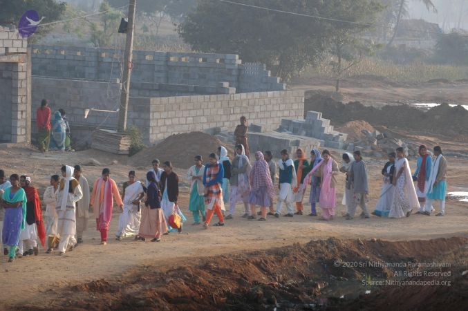 20061225 Photo 1100 1h0V8u53tlWeQCwYJtB-7LKcXU2FNnL T.JPG