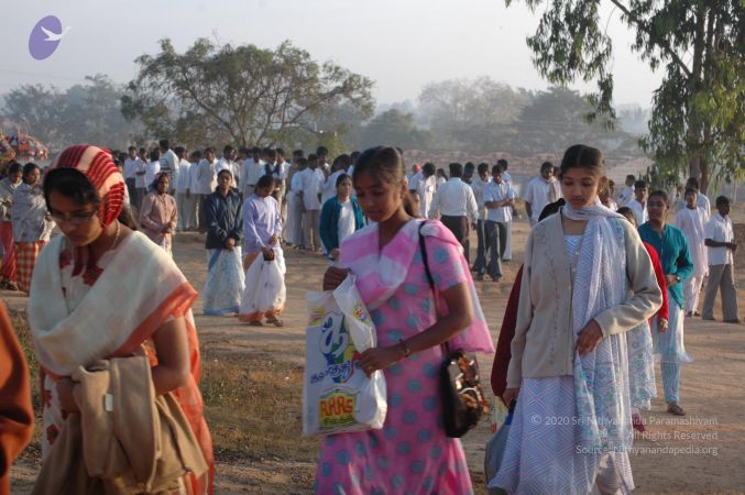 20061225 Photo 1112 1jq4AG6FTYVSiEp7ONatQw7RVKTXDLm1W.JPG