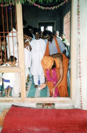 2006PA-248 0080100.jpg