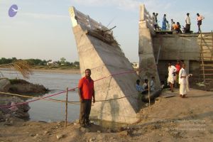 2006 DSC01726 CMP WM.jpg