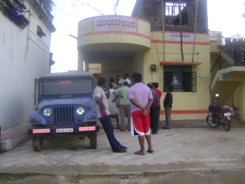 File:2006 DSC01744 CMP WM.jpg