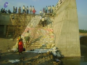 2006 DSC01975 CMP WM.jpg