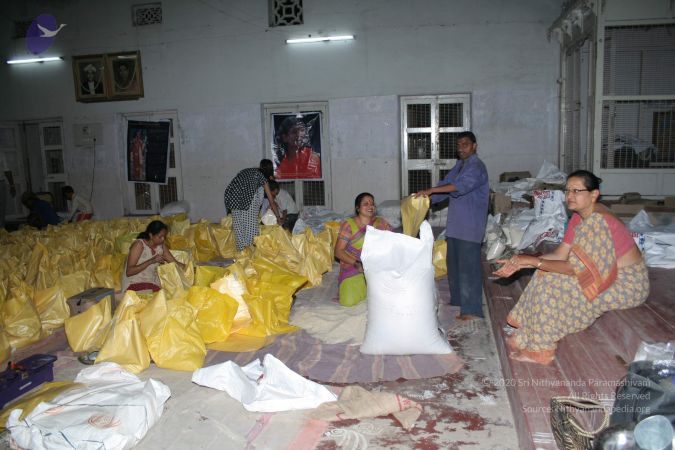 2006 IMG 9829 CMP WM.jpg