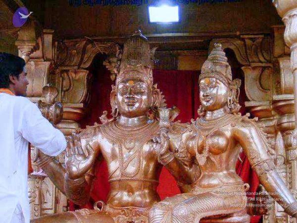 2006 Ratham Navalur Kuttapattu Photo 6 1fJlKQ6N-PKjK4eBJIXI0d0IreHIU0sxG.jpg