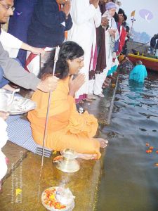 2006 Varanasi Yatra 475 CMP WM.jpg