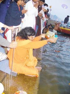 2006 Varanasi Yatra 477 CMP WM.jpg