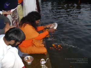 2006 Varanasi Yatra 489 CMP WM.jpg