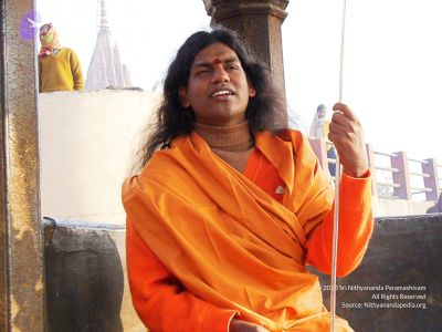 2006 Varanasi Yatra 648 CMP WM.jpg