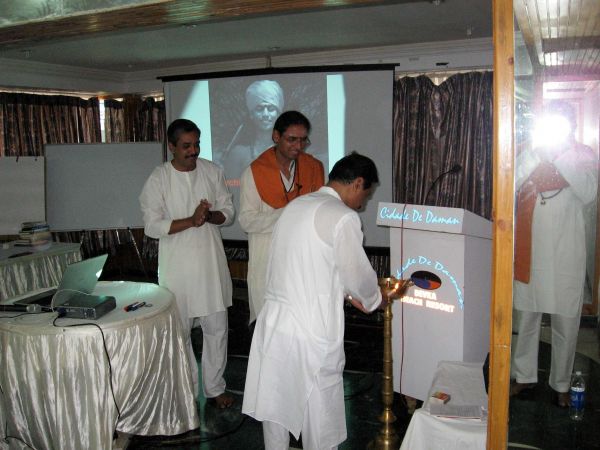 2006 businessdevelopmentworkshopHydAshram26Dec2006 006.jpg