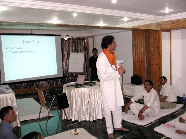 2006 businessdevelopmentworkshopHydAshram26Dec2006 020.jpg