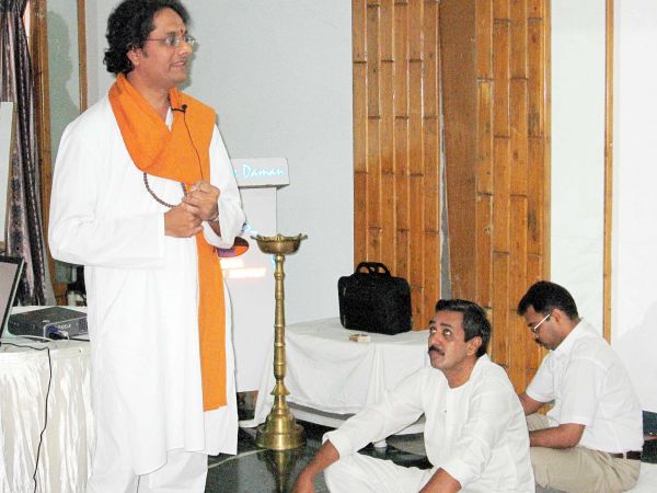 2006 businessdevelopmentworkshopHydAshram26Dec2006 021.jpg