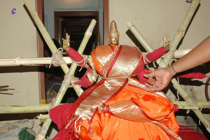 20070509 NUCourses Traditional Udal Kattumurthi 6645.jpg