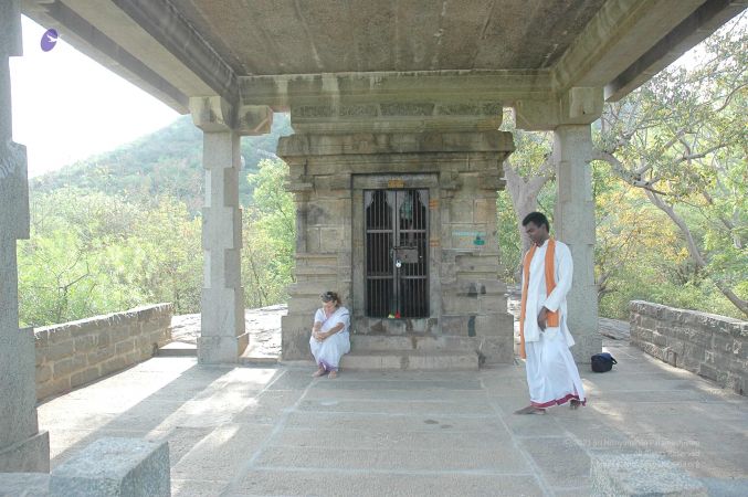 20070509 NUCourses Traditional Udal Kattumurthi 6770.jpg