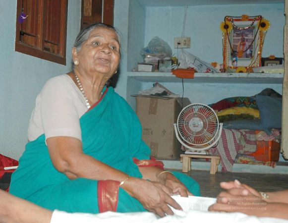 20070509 NUCourses Traditional Udal Kattumurthi 7509.jpg