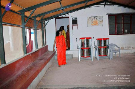 20070809 Photo 152 19dSPBQT0aKTrvMS9YDNw7rp-CSNupKLh.jpg