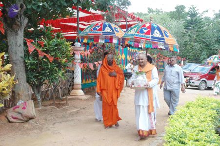 20070809 Photo 26 1q38vnD-imjfv60y6GkWd3gnb-A4R0Vkb.jpg