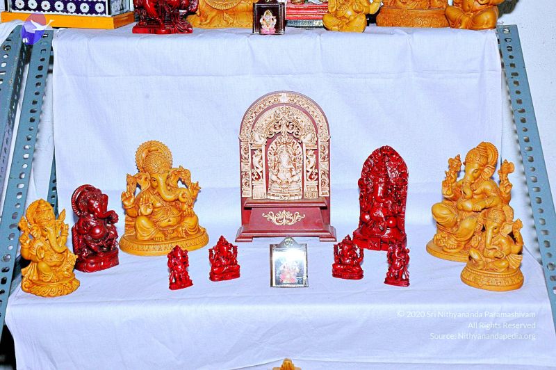 File:20071012 Photo 49 1naomBYKt6 2kY8kikeIveebAWX6FA iA.jpg