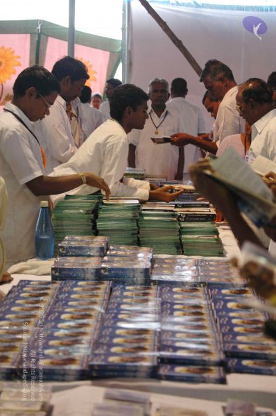 File:20071212 Photo 12 1FZLjxii90F-Gf7EW1sZyrK1YrZmY7k9V.jpg