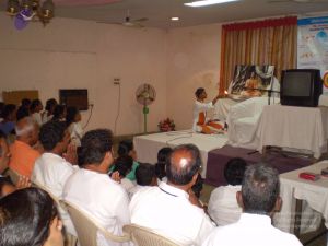 2007 Dhyanacharya Training Photo 3 19yZXiXl2l5lfueWxMakTdOk6m49c4lCL.jpg