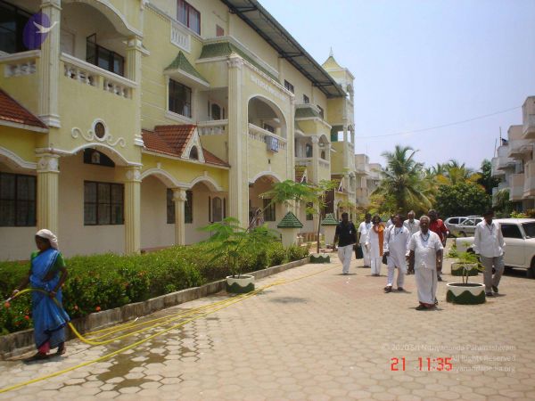 2007 SacredArtsUniversity Photo 125 1E5QcT9uJfeYHXJDGEmYIMJ2uxaU2GDDt.jpg