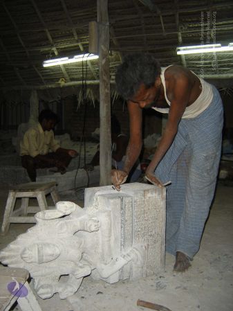 2007 SacredArtsUniversity Photo 20 19vlcdI36otuTdAwJyPtltl3TsC5f-bwH.jpg