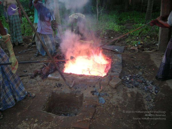 2007 SacredArtsUniversity Photo 38 1r-eT7expkJXDfiEqrkhed avN3mChY83.jpg