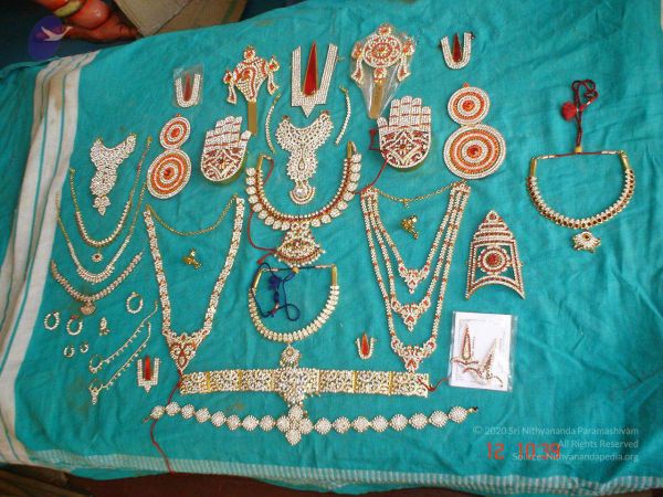 2007 SacredArtsUniversity Photo 40 1XL MdoUr8cRF0vPFGiqJfBW1tanFa-RJ.jpg