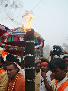 20080101 more-procession-temple 070328.jpg