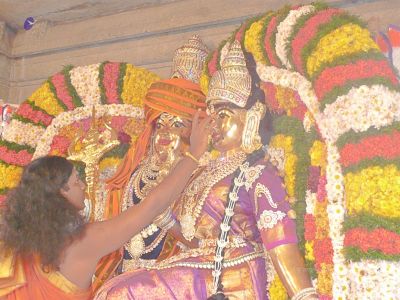 20080101 more-procession-temple 070413.jpg