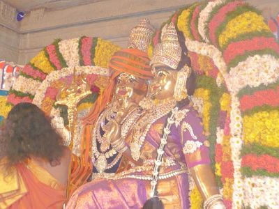 20080101 more-procession-temple 070415.jpg