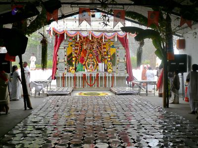 20080101 more-procession-temple 070660.jpg