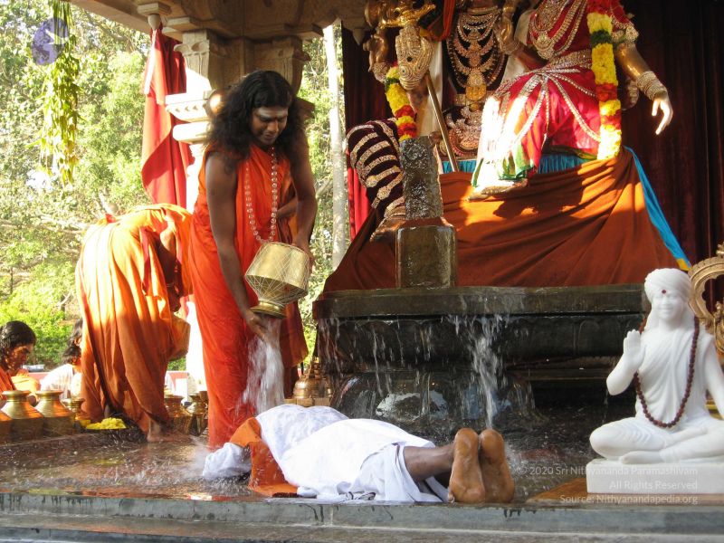 File:20080117 purnabhishekam 2033 CMP WM.jpg