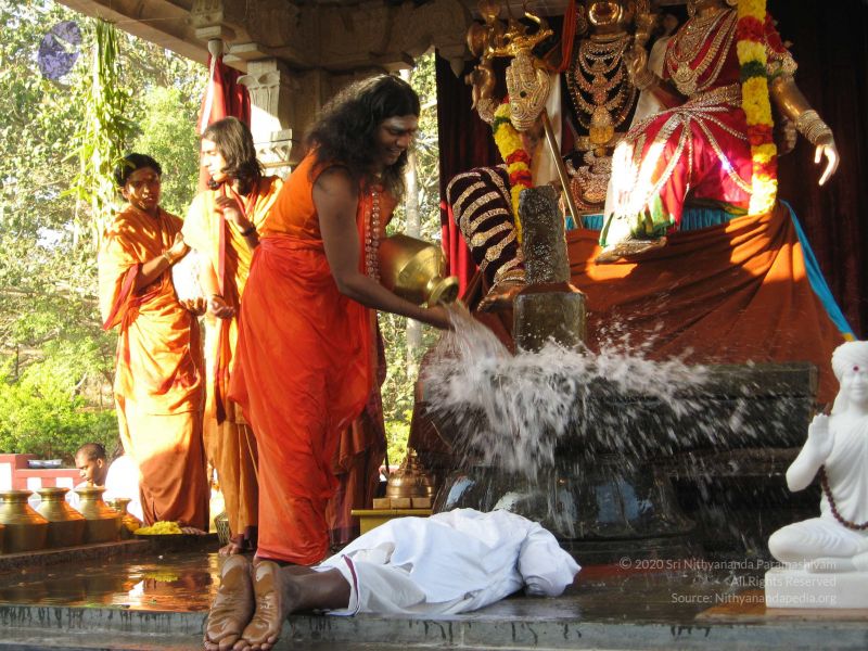 File:20080117 purnabhishekam 2038 CMP WM.jpg