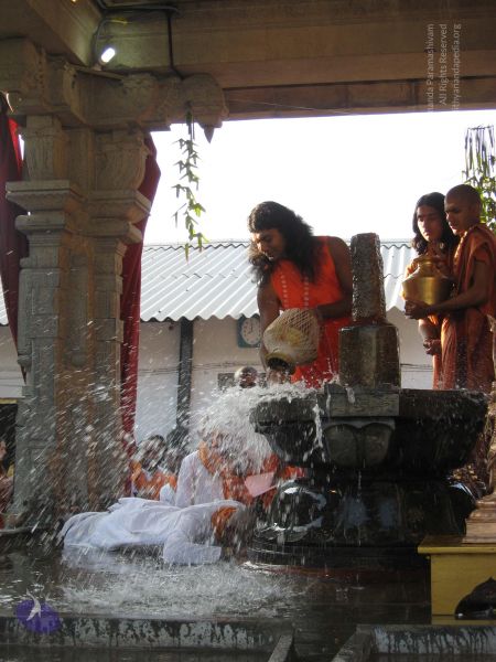 File:20080117 purnabhishekam 2042 CMP WM.jpg