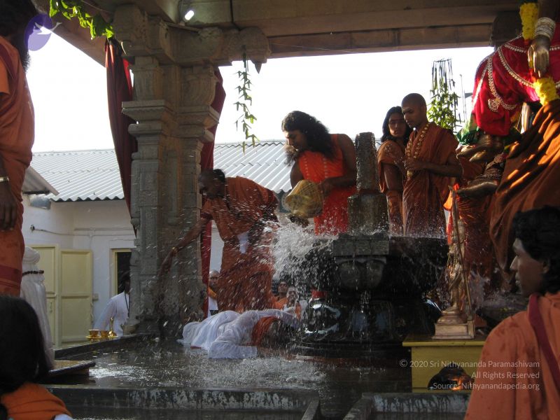 File:20080117 purnabhishekam 2047 CMP WM.jpg